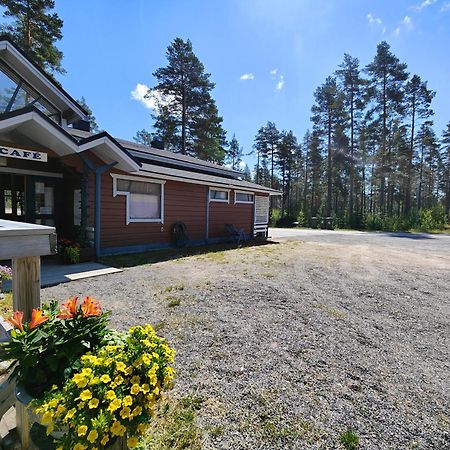 Ahvenlampi Camping Saarijärvi Exteriör bild