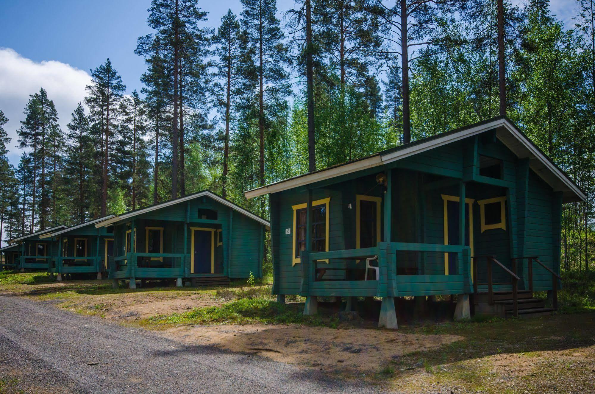 Ahvenlampi Camping Saarijärvi Exteriör bild