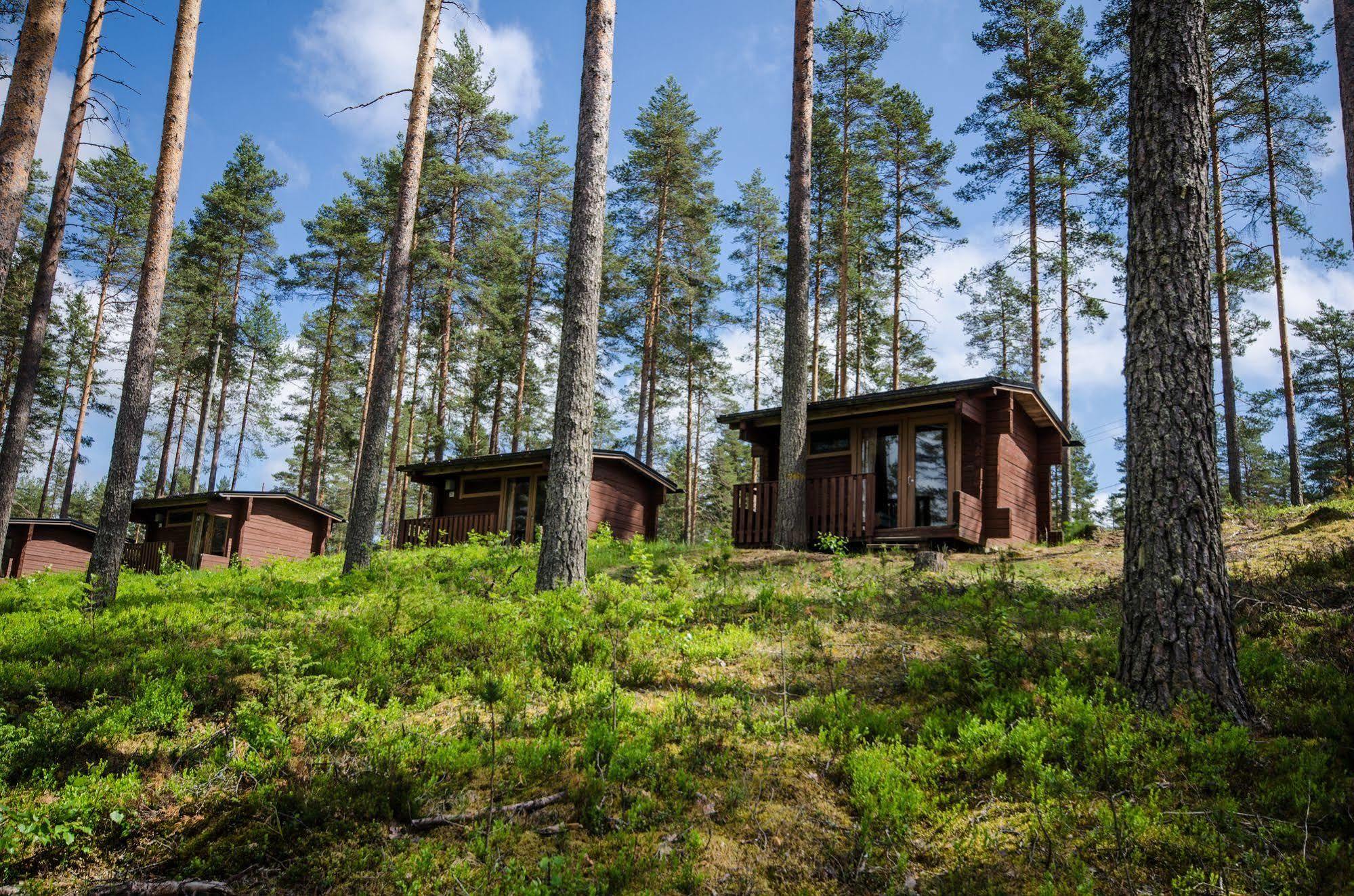 Ahvenlampi Camping Saarijärvi Exteriör bild