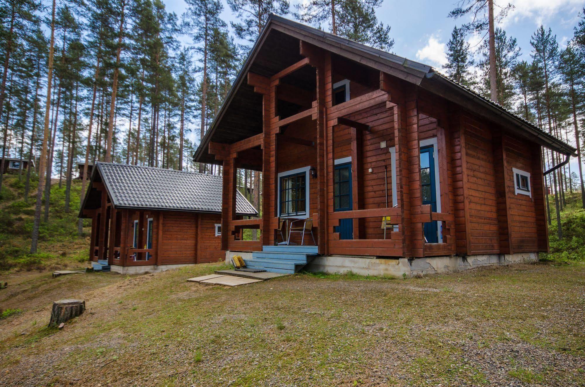 Ahvenlampi Camping Saarijärvi Exteriör bild